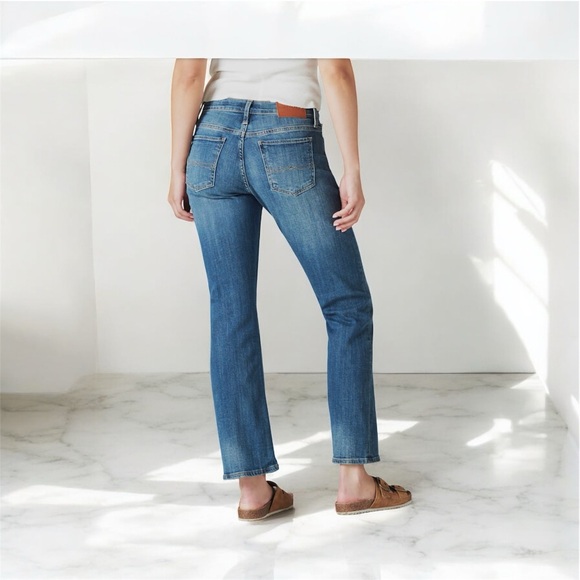 Lucky Brand Women's Easy Ride Boot Leg Blue Jeans - 12/31 - Picture 2 of 12